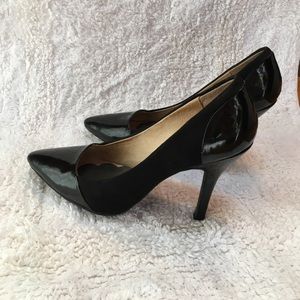 Chinese Laundry Black Pumps